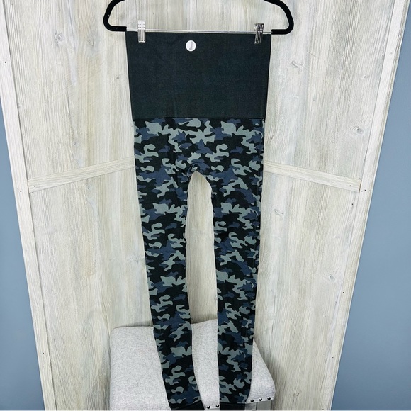 Preggo Maternity Leggings - Picture 4 of 6